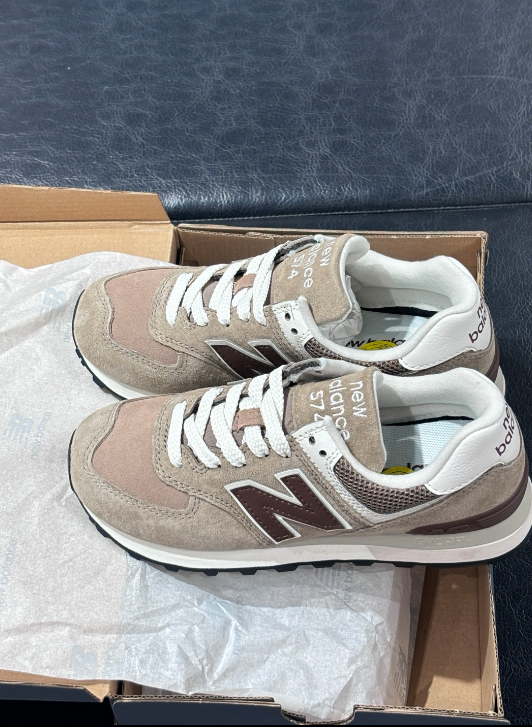 Ne* Ba*ence 574(1)