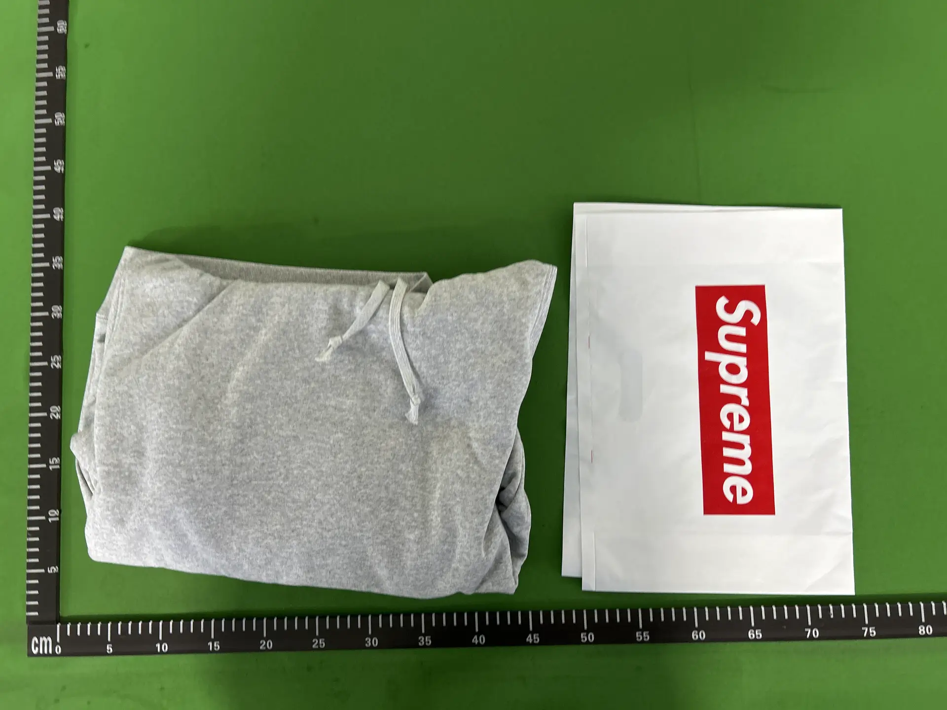 Supreme Hoodie