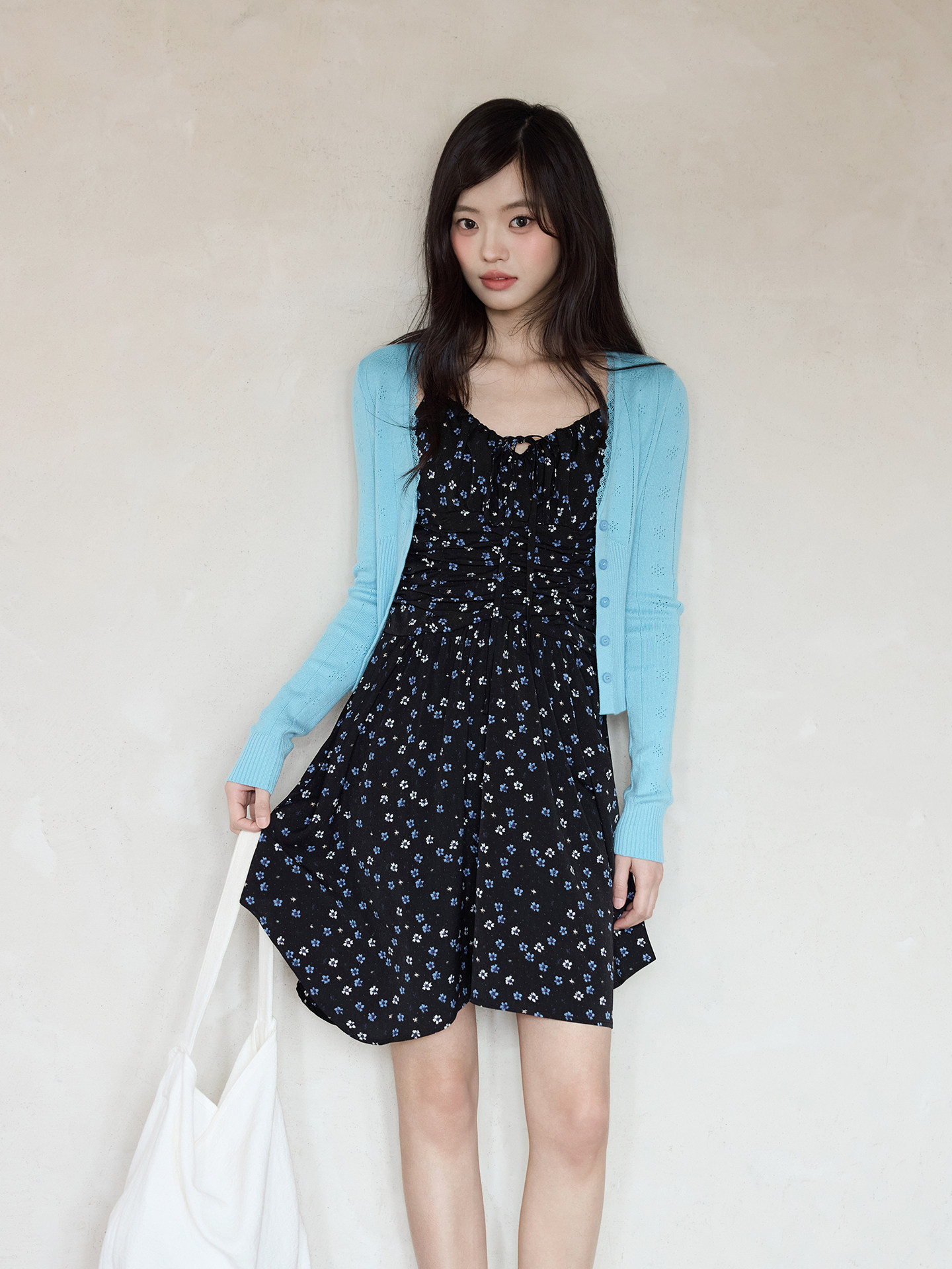 Ximeng 2026 New Spring Korean-Style Elegant Top for Petite Figures, Unique and Beautiful Blue Knitted Cardigan with a High-End Feel
