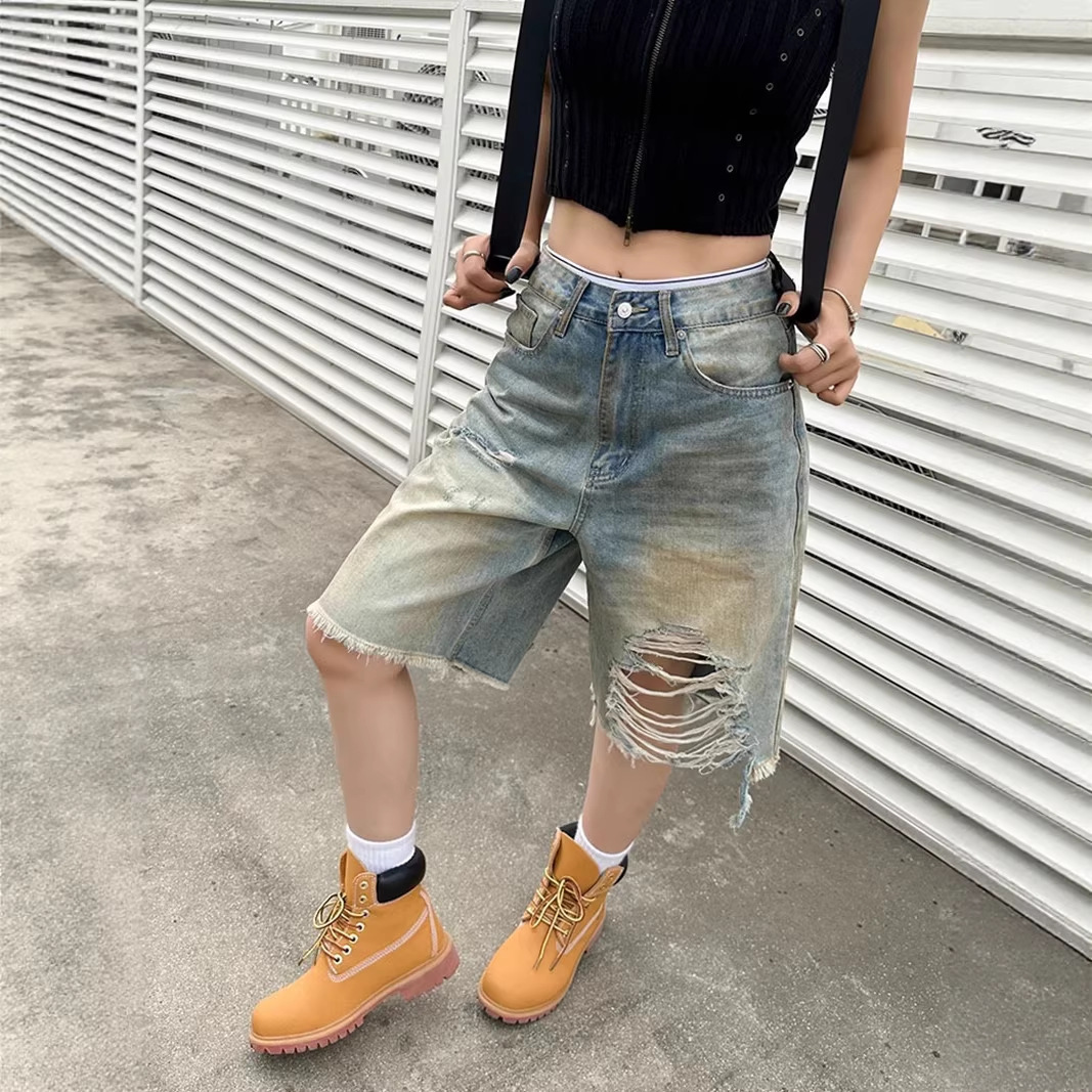 Women's New High-Waisted Loose Wide-Leg Ripped Denim Shorts with Frayed Edges, Slimming Straight-Cut Mid-Length Shorts for Summer