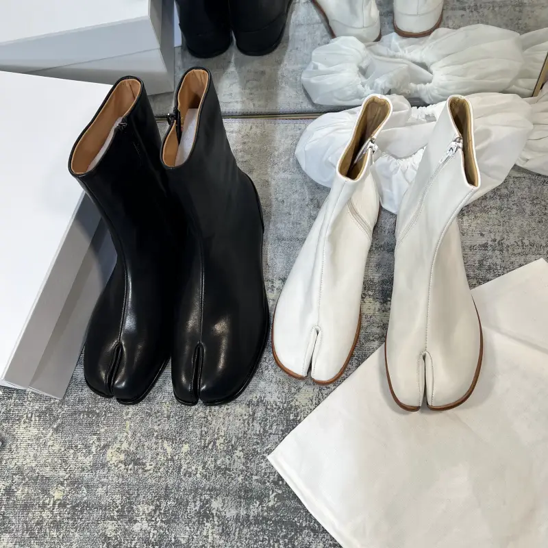 Cowhide High-Top Tabi Split-Toe Shoes Genuine Leather Flats Men's Shoes Zipper Style Horseshoe Pig Trotters Short Boots Sheep Trotters Pig Trotters Shoes