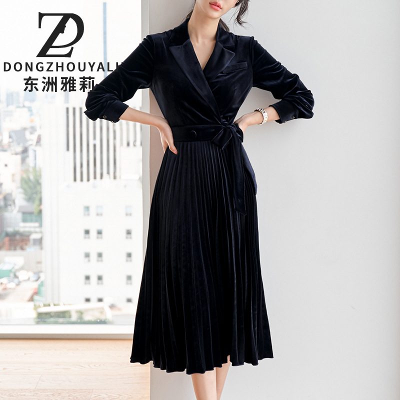 9516 Dongzhou fashionable elegant suit collar velvet dress autumn and winter New long sleeve bottoming pleated skirt