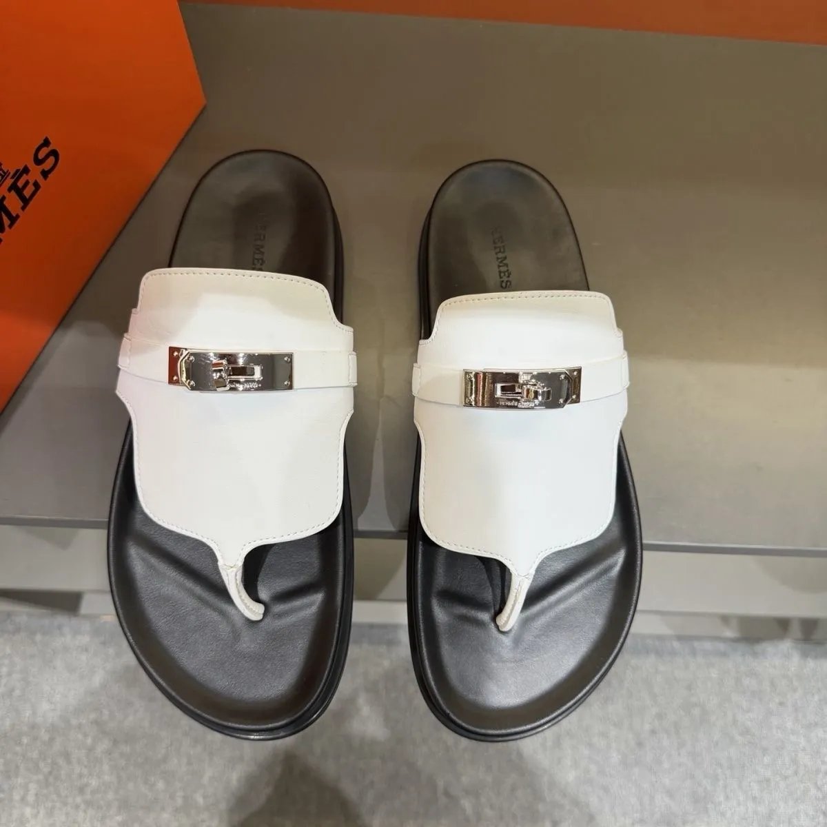 Love Family Uncle Slippers Sandals Flip-flops Silver Buckle Summer Casual Slippers