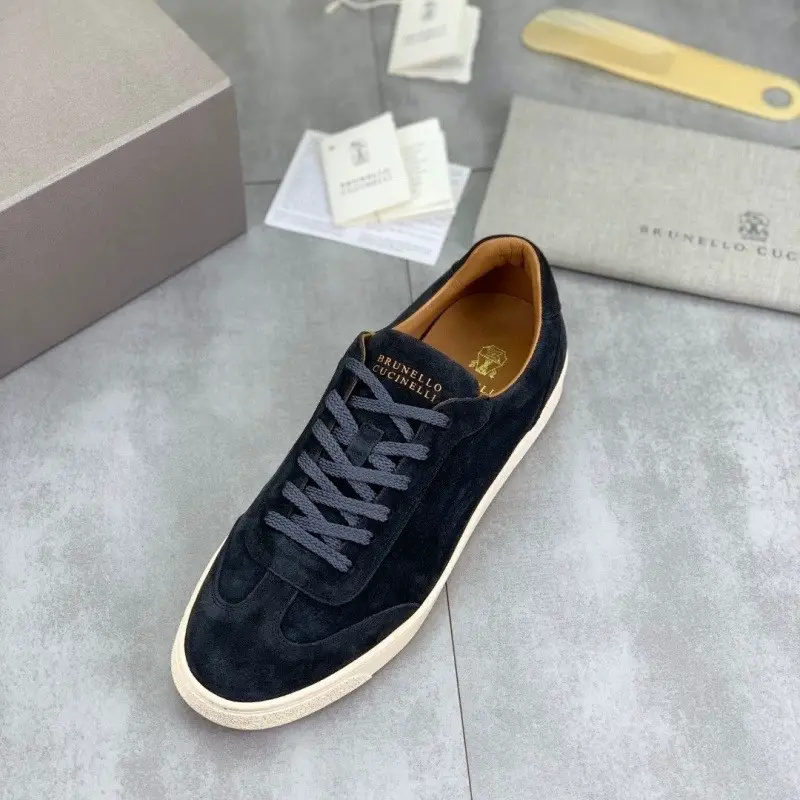 European Station New Men's Cow Velvet Fabric Stitching Soft Comfortable sneaker Fashionable Lightweight Lace-up Casual Shoes