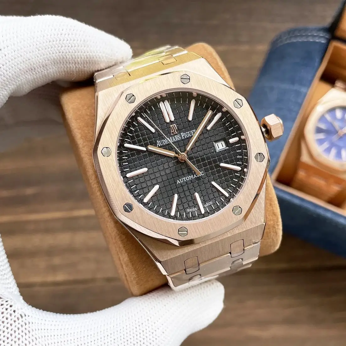 Audemars Piguet Royal Oak 15400 Rose Gold Black Dial