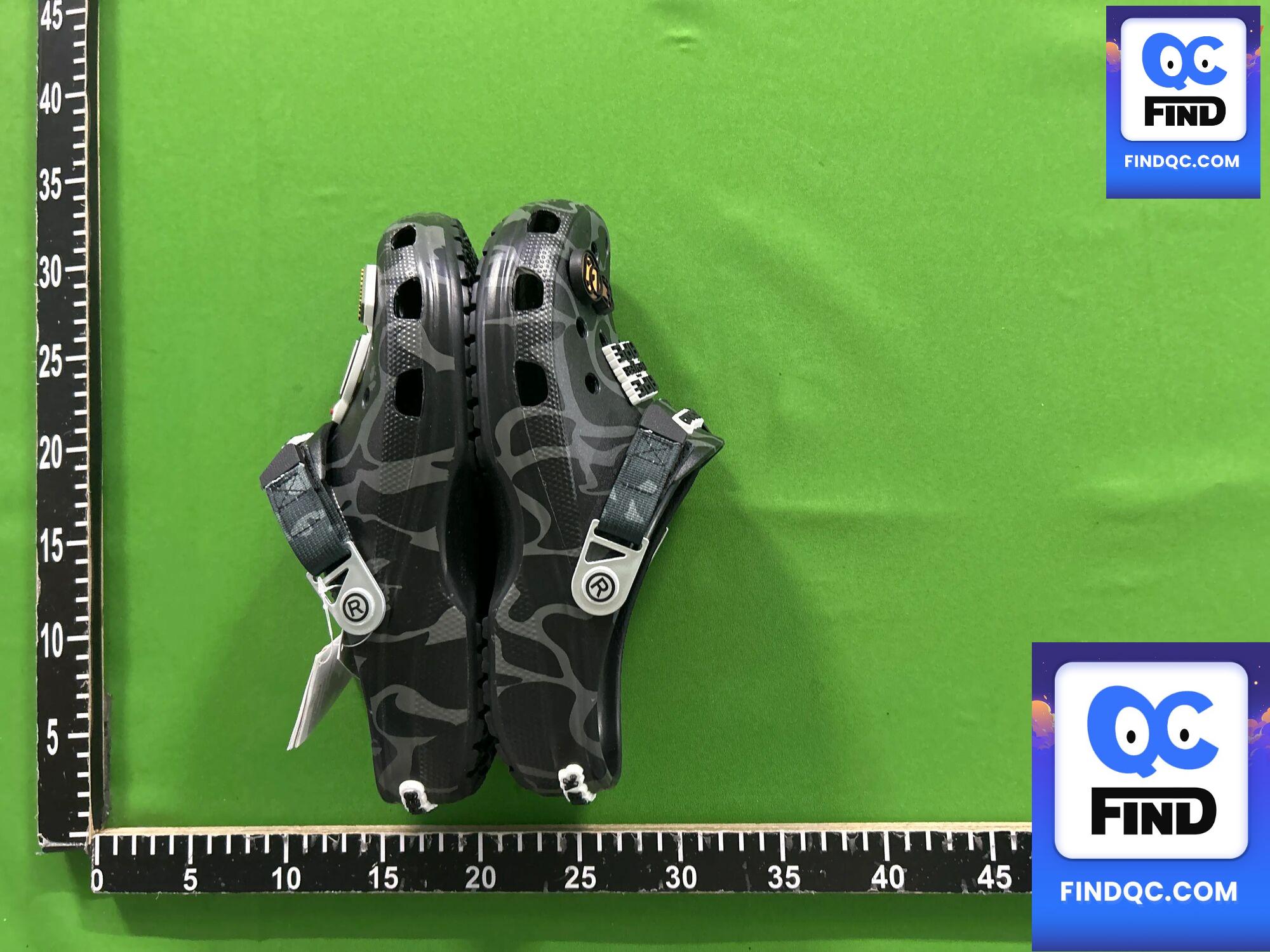 Crocs Clogs QC