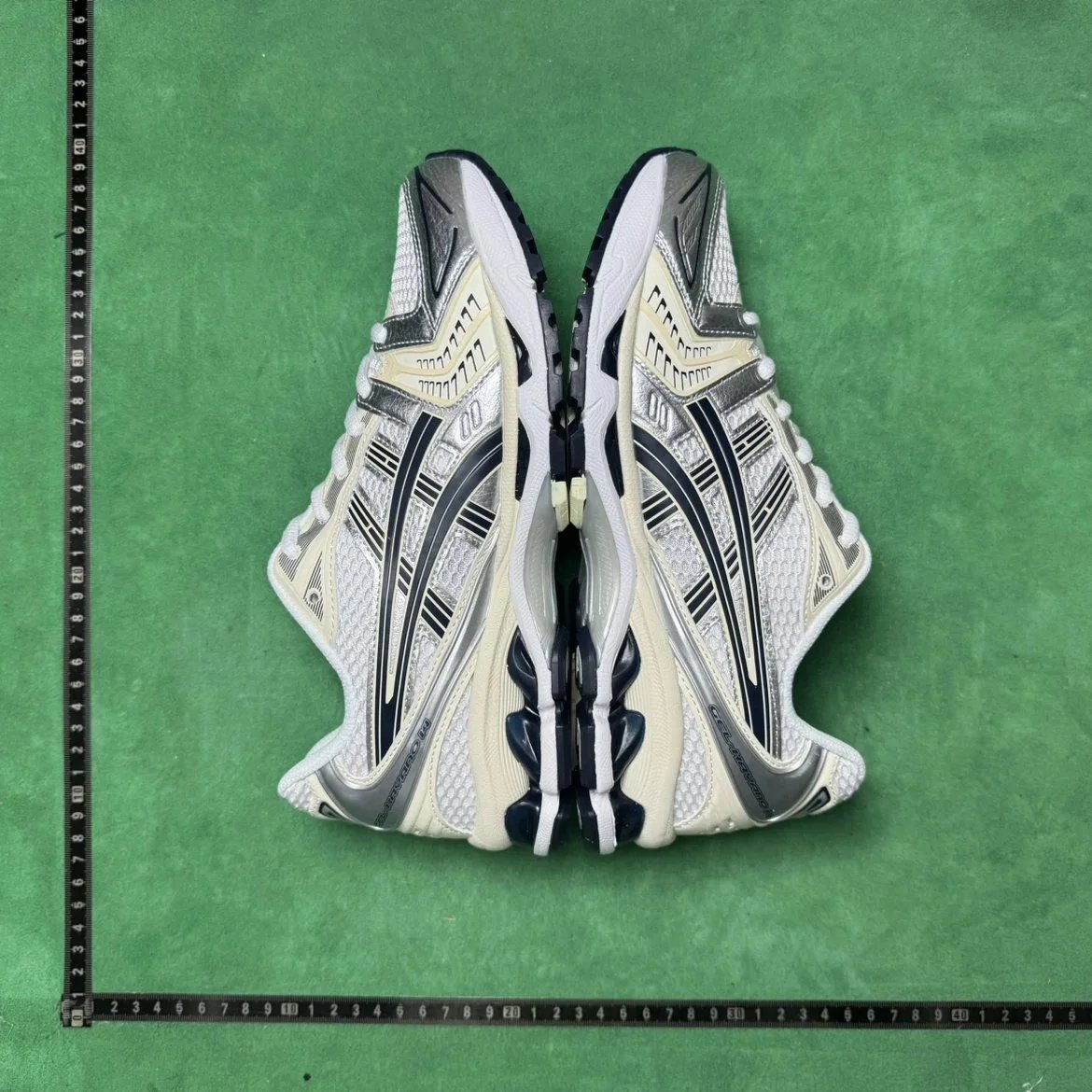 ASICS GEL-KAYANO 14