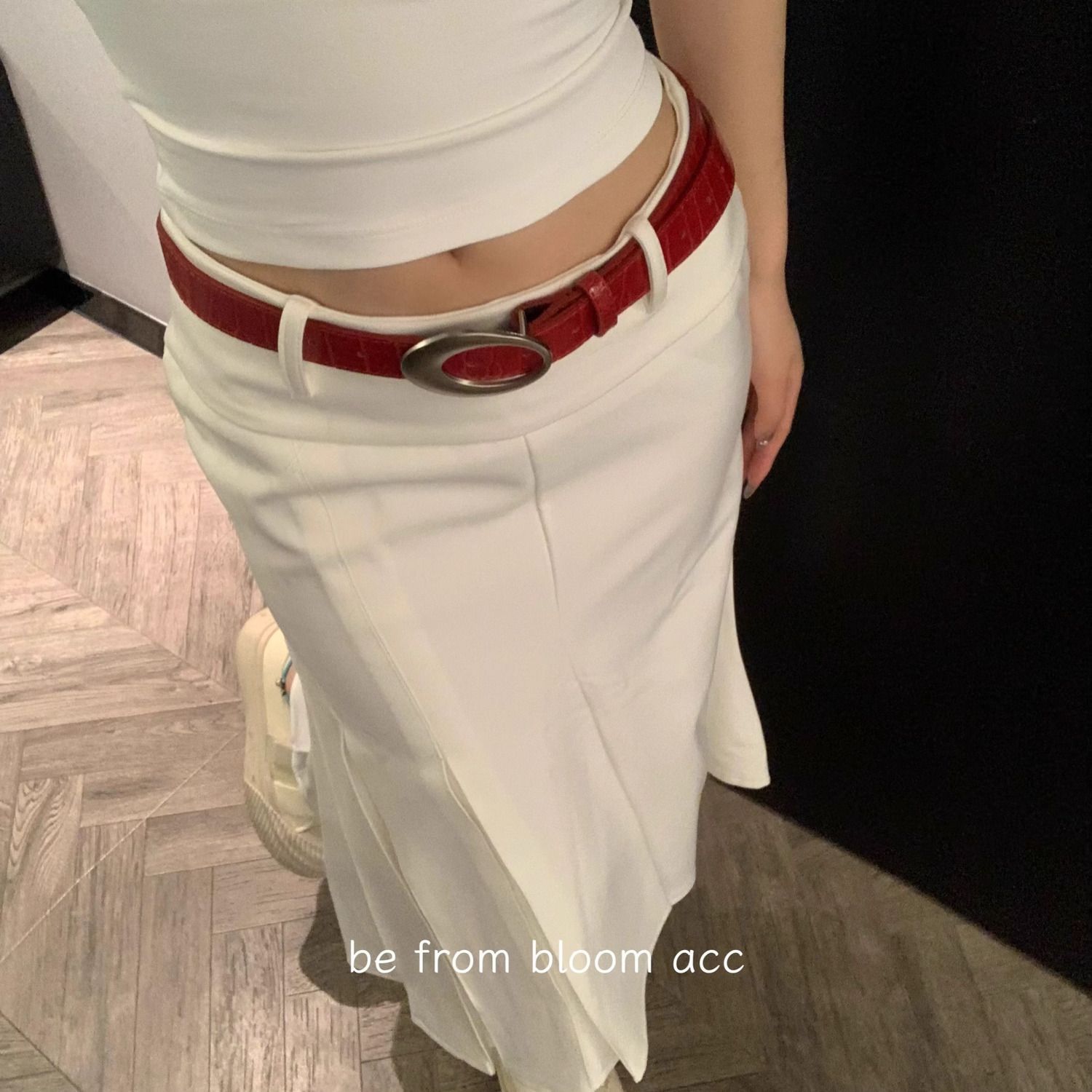 American Retro Y2K Belt for Women's Daily Work Clothing Red Crocodile Pattern Leather Belt Simple High-End Accessories