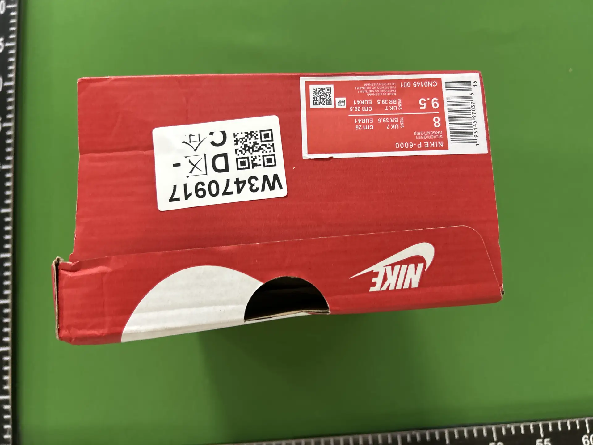 Nike P-6000 Silver/Grey