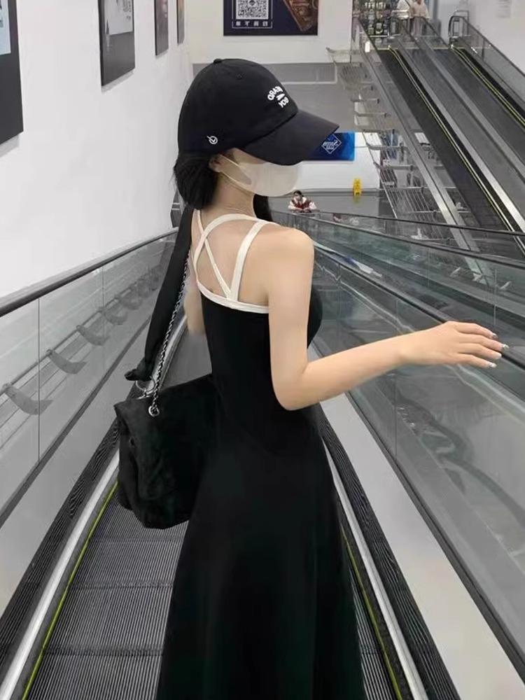 Plus-Size Spaghetti Strap Dress for Women, Summer 2025 New Style, High-End A-Line Long Dress, Petite Slim-Fit Dress
