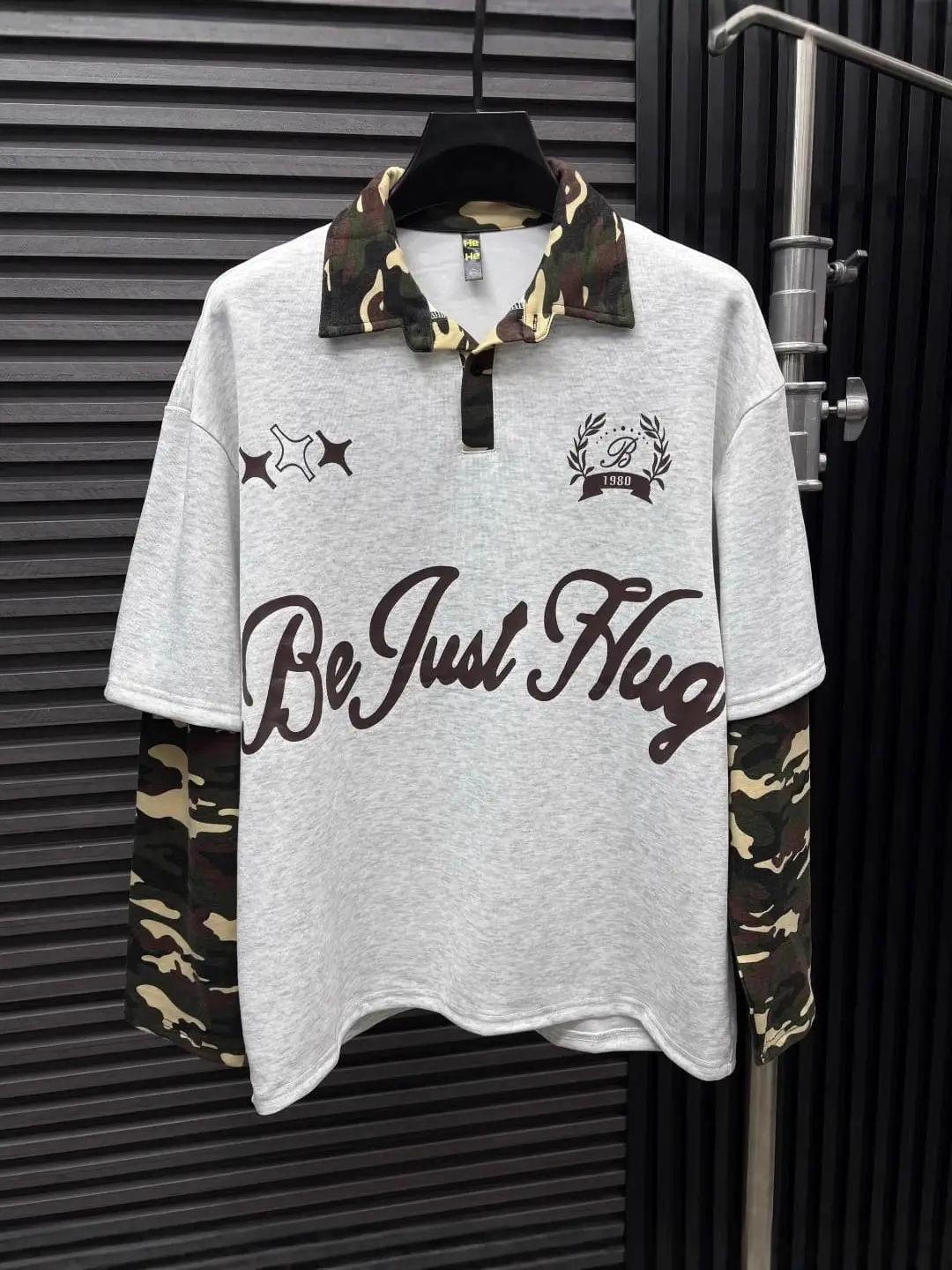 American Street Autum Letter Print Pattern Splicing Camouflage Color Polo Collar Top Pullover Sweatshirt