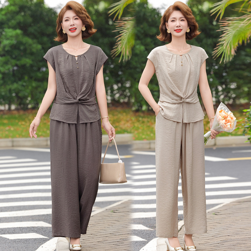 Elegant Mom Waist-Cinching Shirt Set for Women 2026 Summer Short-Sleeve Wide-Leg Pants Two-Piece Fashionable Middle-Aged Women's Clothing