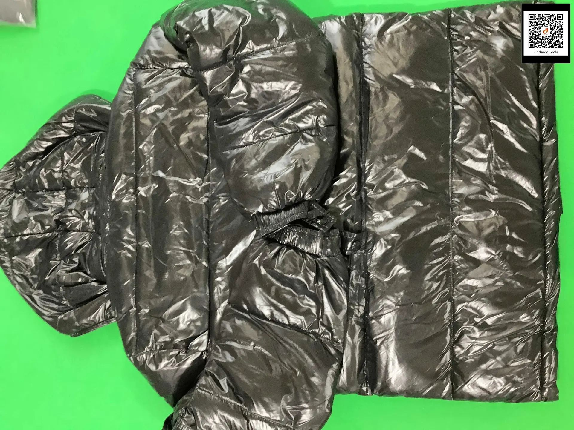 Shiny Puffer Jacket Black