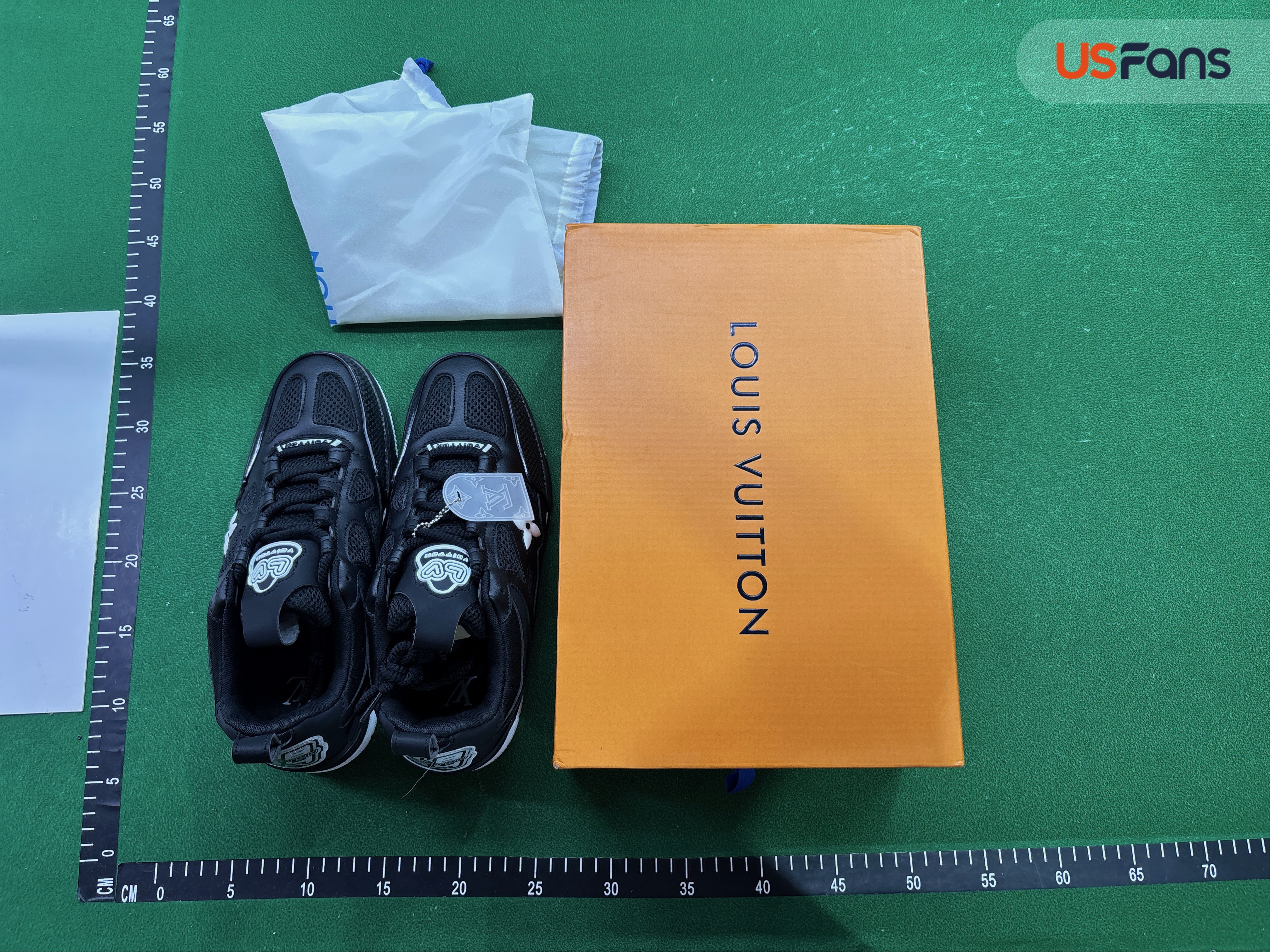 Louis Vuitton Trainers White QC