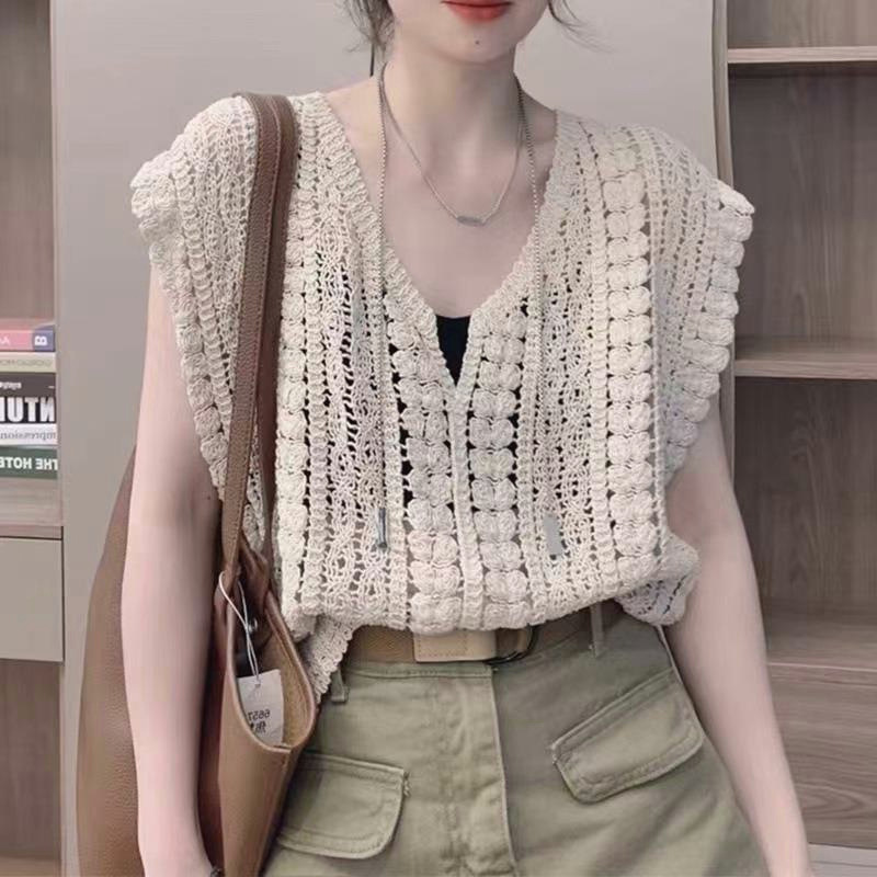Hollow-Out Crochet V-Neck Vest Knitwear for Women, Summer 2026 New Design, Short Style, Sun-Protective Sleeveless Top