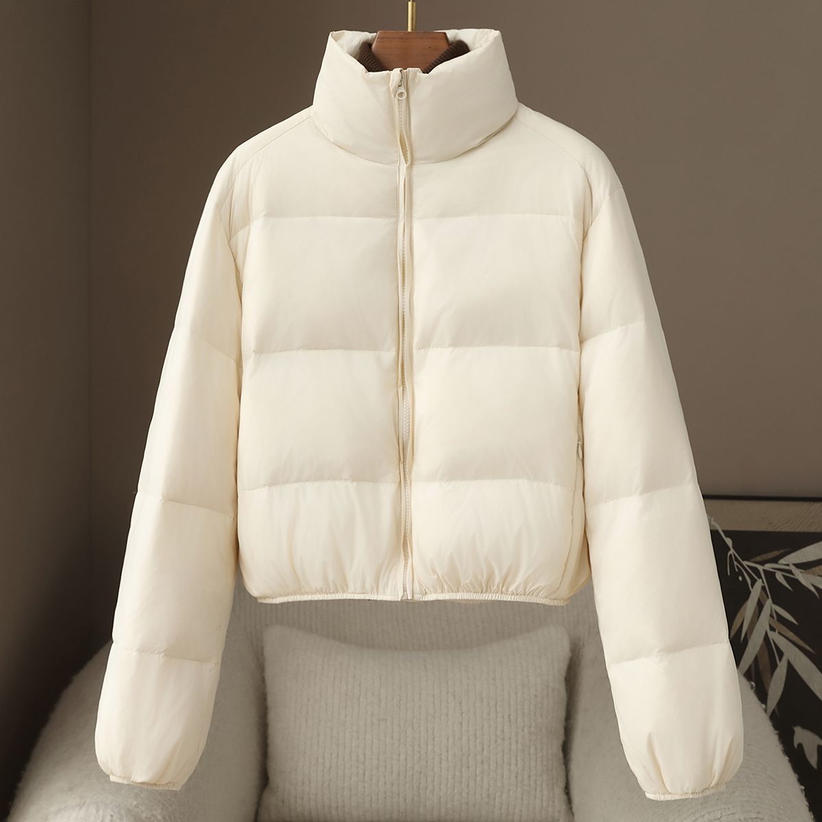 Long-Term Availability: 2026 Spring 90% White Duck down Jacket, Kendall Style Women's Stand-Collar Warm Puffer Coat