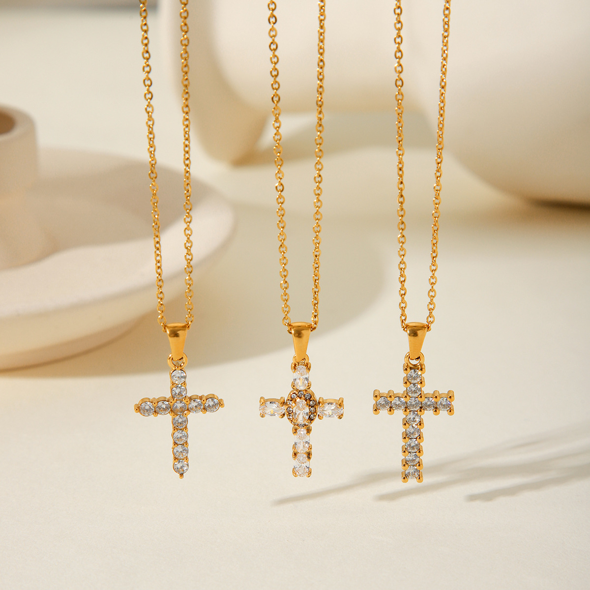 European and American Stainless Steel Cross Pendant Necklace Ins Style Light Luxury High-end Sense Inlaid Zircon Titanium Steel Neck Chain Necklace