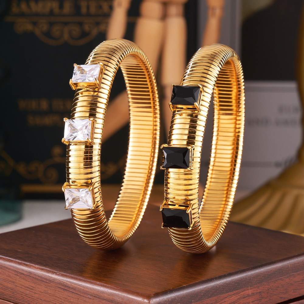 Cross-border Europe and the United States Exaggerated Diamond Plating 18K Gold Goose Throat Stripe Bracelet Elastic Design Coarse All-match Titanium Steel Bracelet
