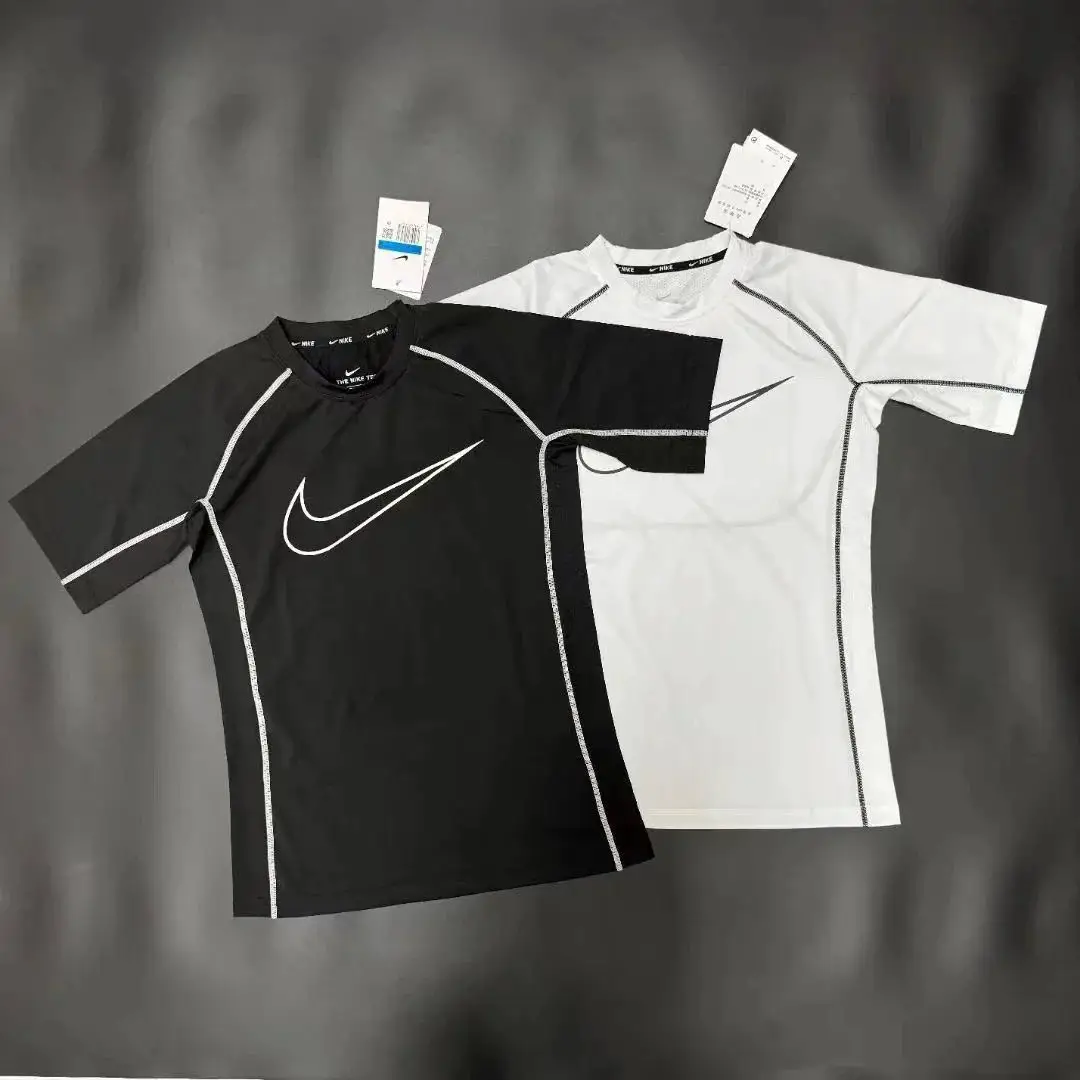Nike The Nike Tee