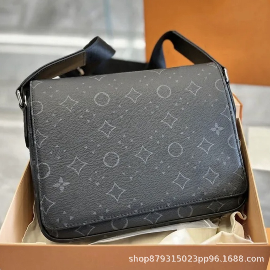 2025 New Export European and American Men's Shoulder Crossbody Bag Briefcase Letter Versatile Original Genuine Leather QC-foto från 1688 på Qualit.ly