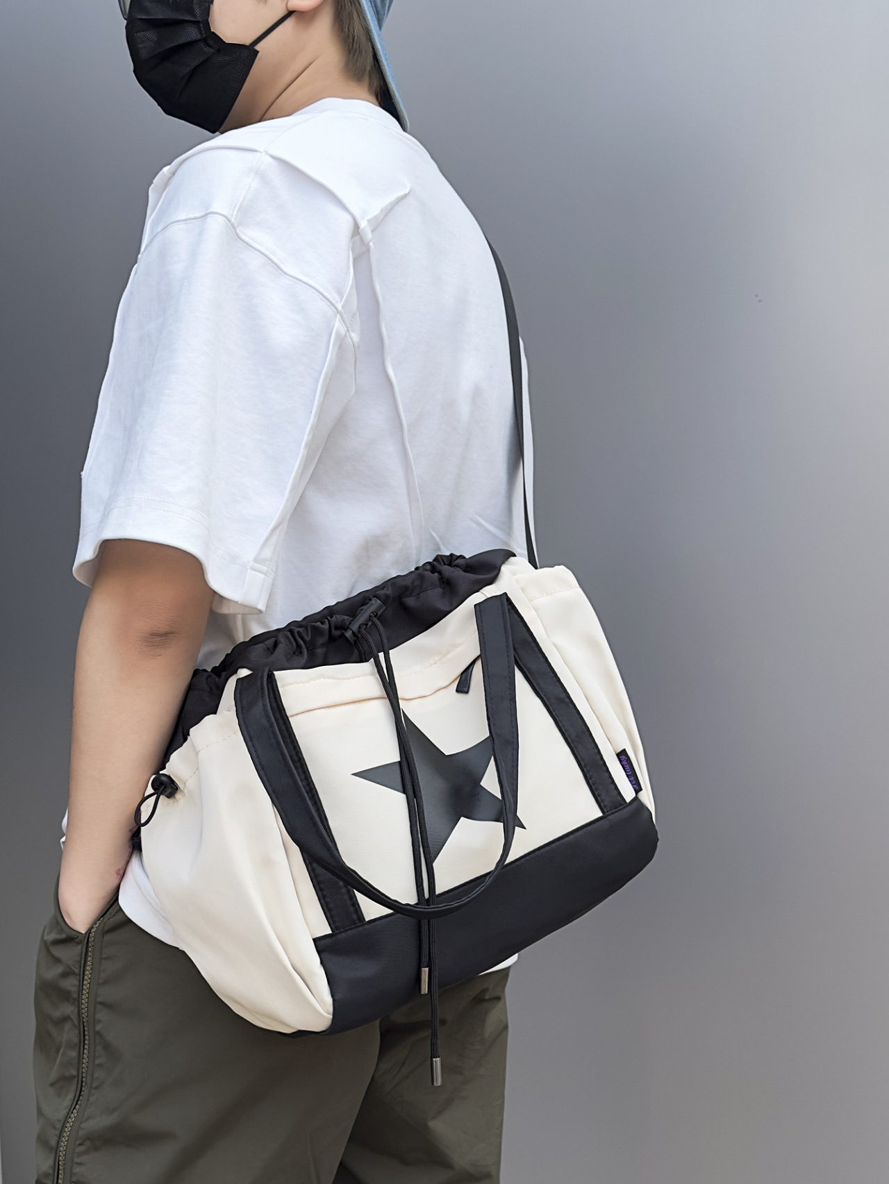Trendy Personalized Shoulder Bag for Women 2024 New Large-Capacity Shoulder Bag for Boys, Students, High School Students, Niche Bags
