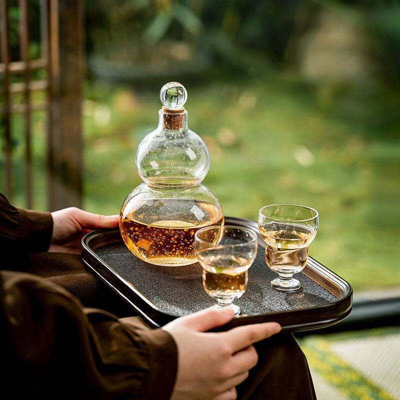 Hulu Cold Green Glass Wine Set for Home Use: Tea and Wine Pot, Tea Cup, Tea Set Accessories, Bubble Cold Brew Pot, Cold Green Bottle