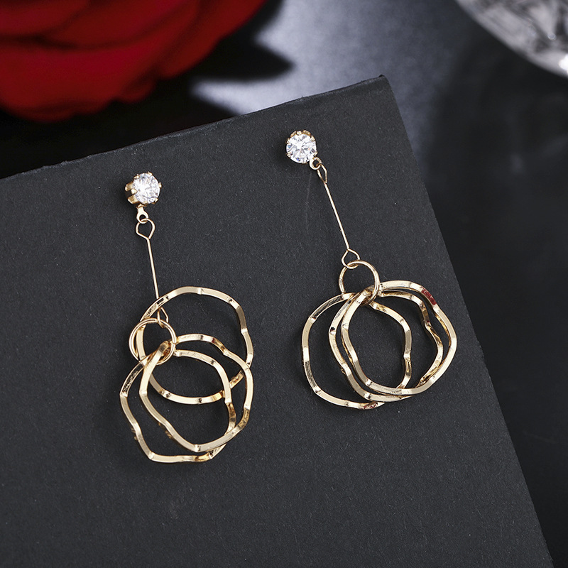 Elegant Long Large Circle Pendant Silver Needle Earrings Fashion Personality Three Circle Wave Exaggerated Earrings Light Luxury Women's Earrings