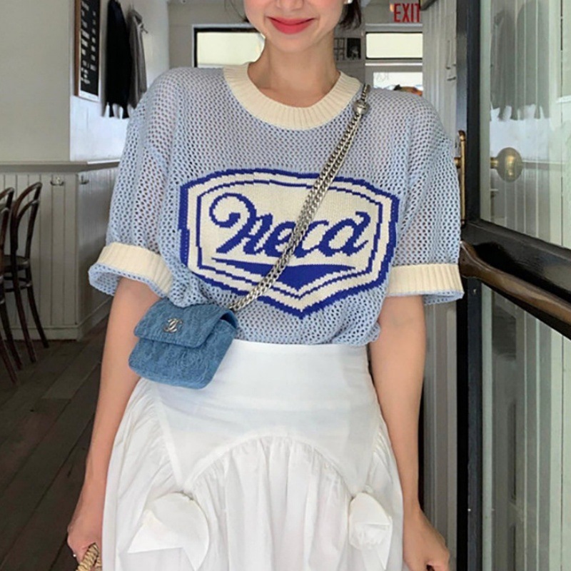 Plus-Size Women's Clothing with Slight Hollow-Out Lettering and Color-Blocking Short-Sleeve Knit Top, Summer Round-Neck Casual Loose T-Shirt for Plus-Size Women