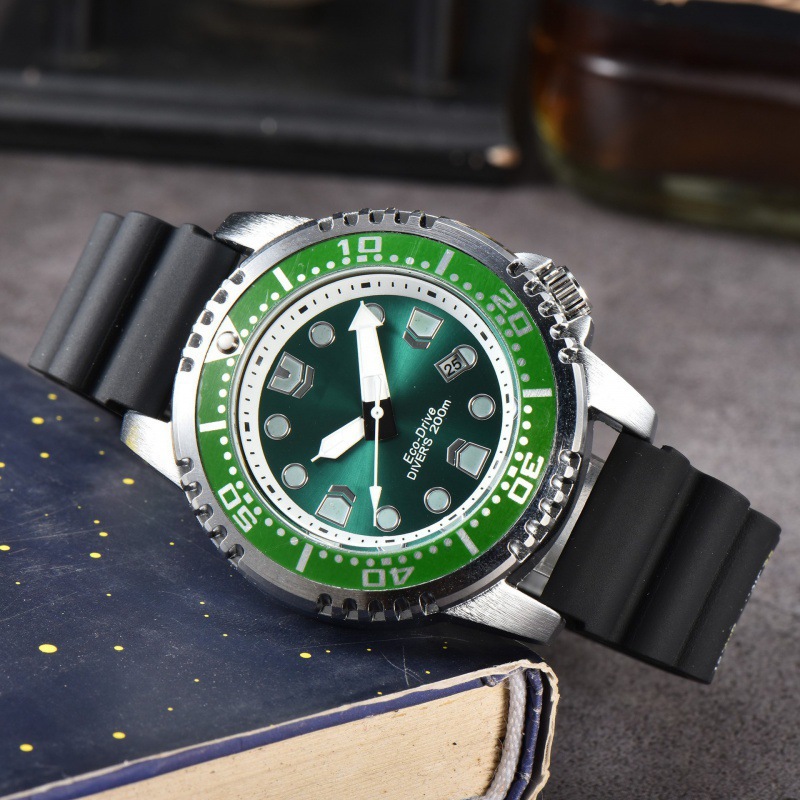 2023 WISH foreign trade 3 pin working series quartz watch watch fashion rubber band watch wholesale