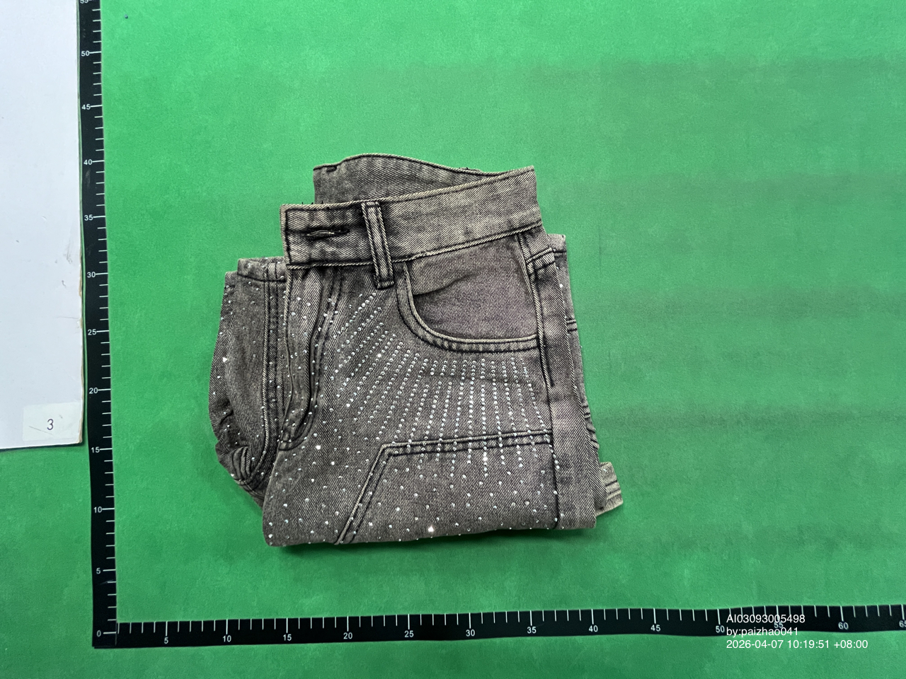 Men's and Women's Trendy Brand 2026 New Summer Ripped Frayed Denim Shorts Straight-Leg Versatile High Street Retro Shorts QC