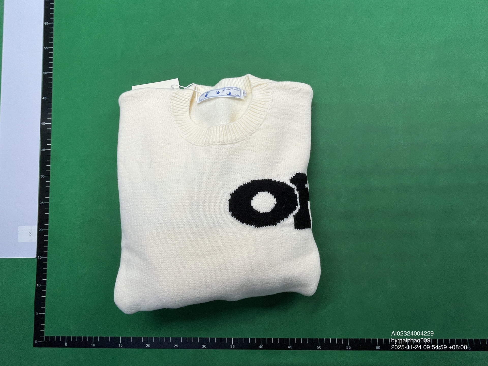2023 new autumn and winter fashion brand OFF OW sweater chest classic logo embroidered men's and women's sweater QC
