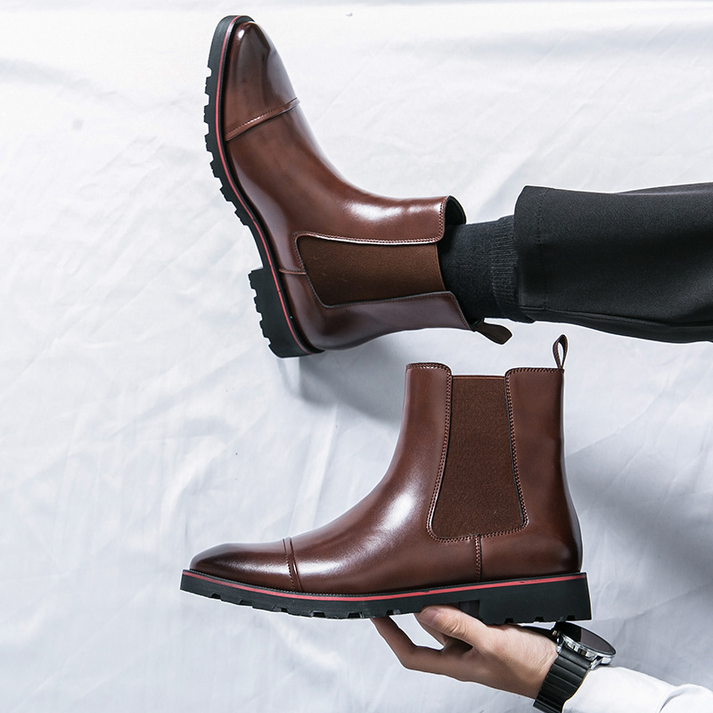 Cross-border Explosions Men's Boots Autumn and Winter New Pointed plus size High-top Leather Shoes Martin Boots British Casual Chelsea Boots