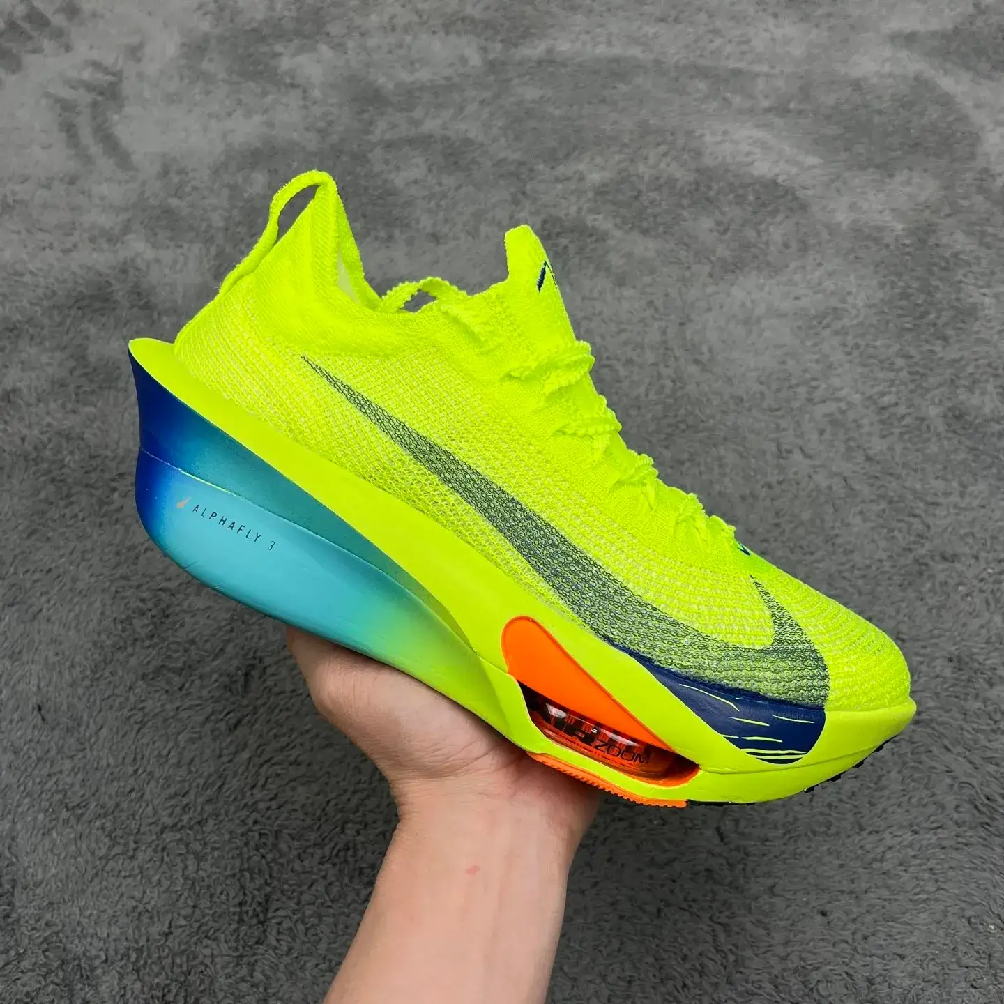 X版本 Zoom alphafly3黄橙蓝FD8311-700