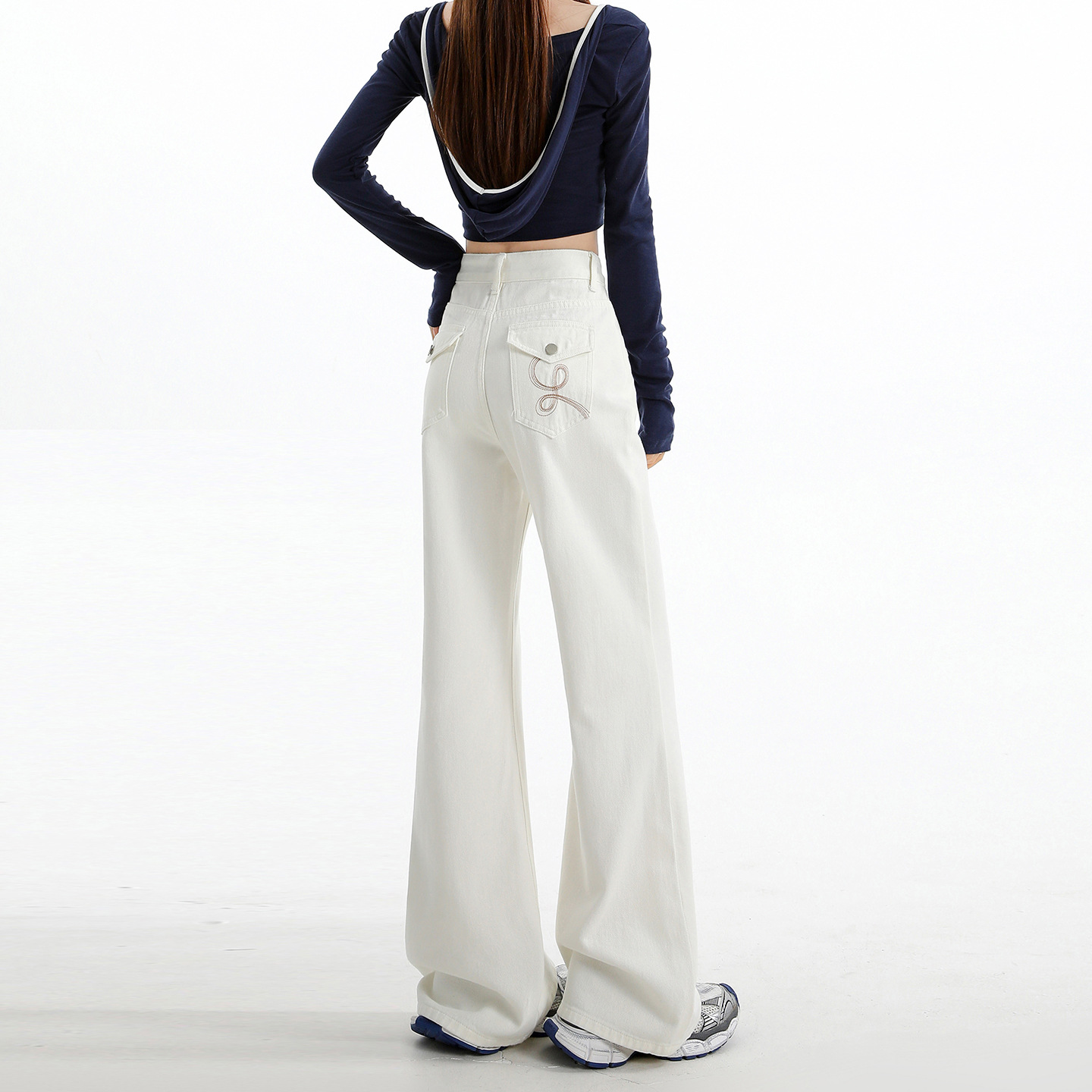 Korean-Style High-Waisted Flared Jeans for Women, Spring Season, Not Tight on the Legs, Flared Wide-Leg Pants for Women, Slimming and Loose Fit
