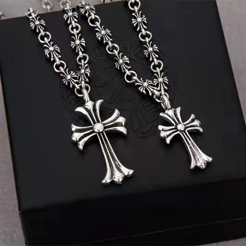 European and American Cross Necklace Jewelry Punk Men's and Women's Vintage Necklace Personality Cast Croix Star Pendant Pendant
