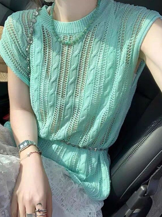 Mint Green Twist-Knit Hollow-Out Ice Silk Short-Sleeve Knit Top for Women, Summer Design Cover-Up Mesh Shirt, Thin Style Top for Women