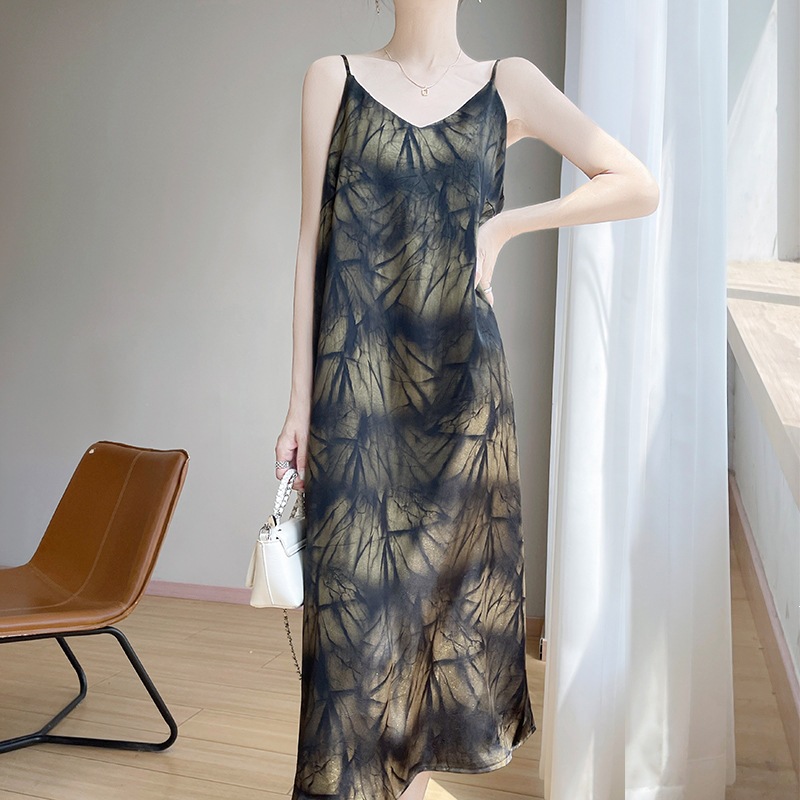 Silky Satin V-Neck Suspender Dress for Women, Pure Color Acetate Suspender Long Dress, 2026 Summer New Style Printed A-Line Skirt