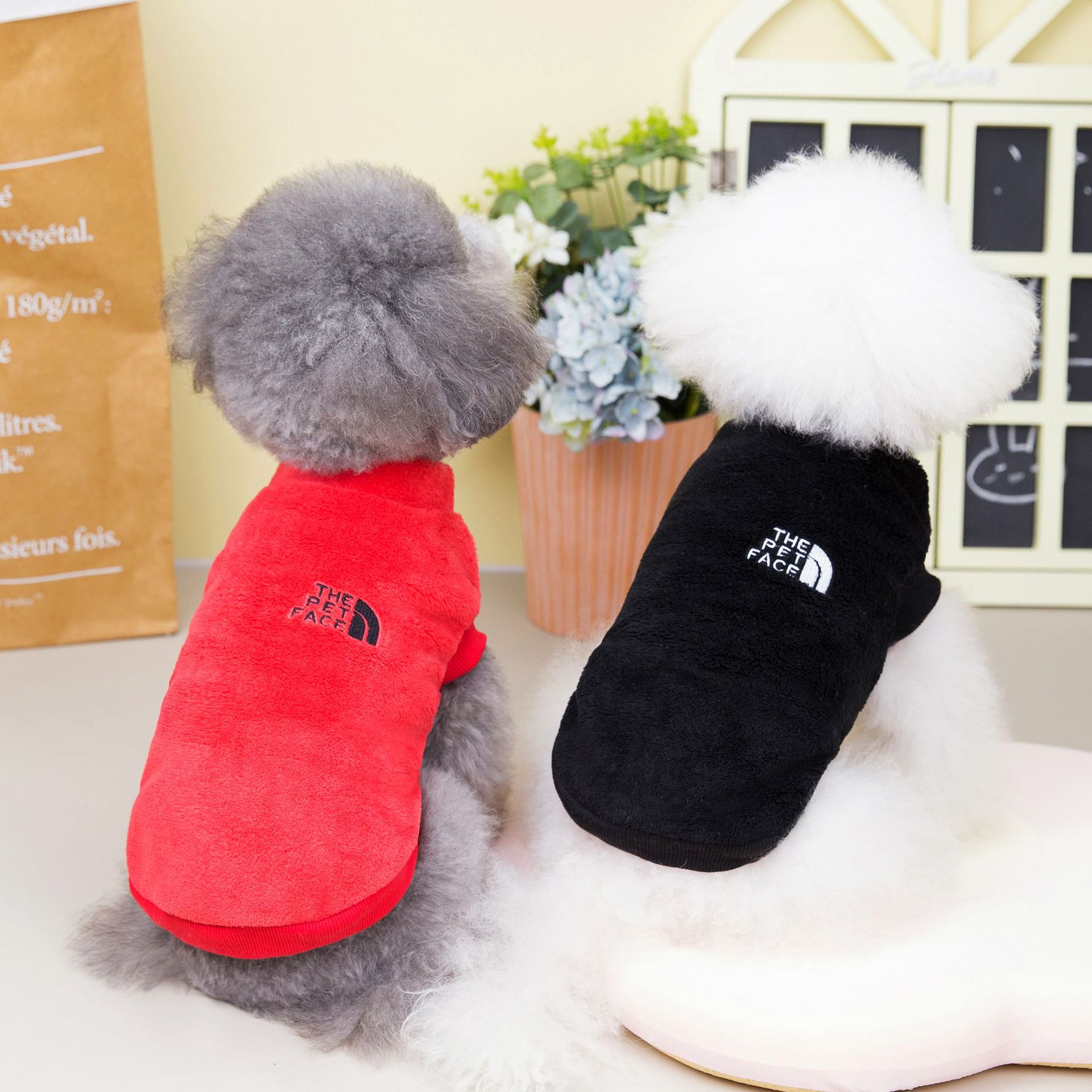 2022 Pet Clothes Pet Dog Cat Clothes Teddy Bixiong Autumn and Winter New 22 Trendy Brand Embroidered Velvet Clothes