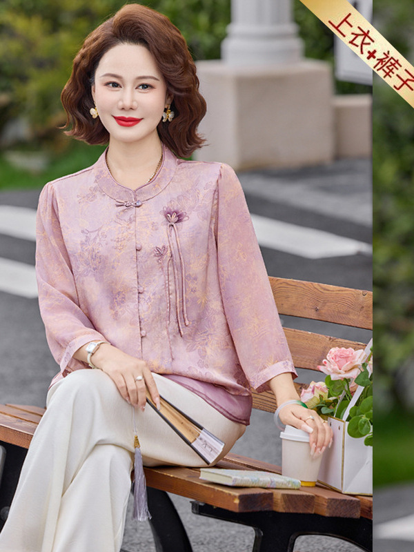 Mother's Day High-End Silk Satin Shirt Set for Moms, Summer Outfit for 50-Year-Old Elegant Ladies, Flattering and Stylish, Mid-Sleeve Shirt for Women