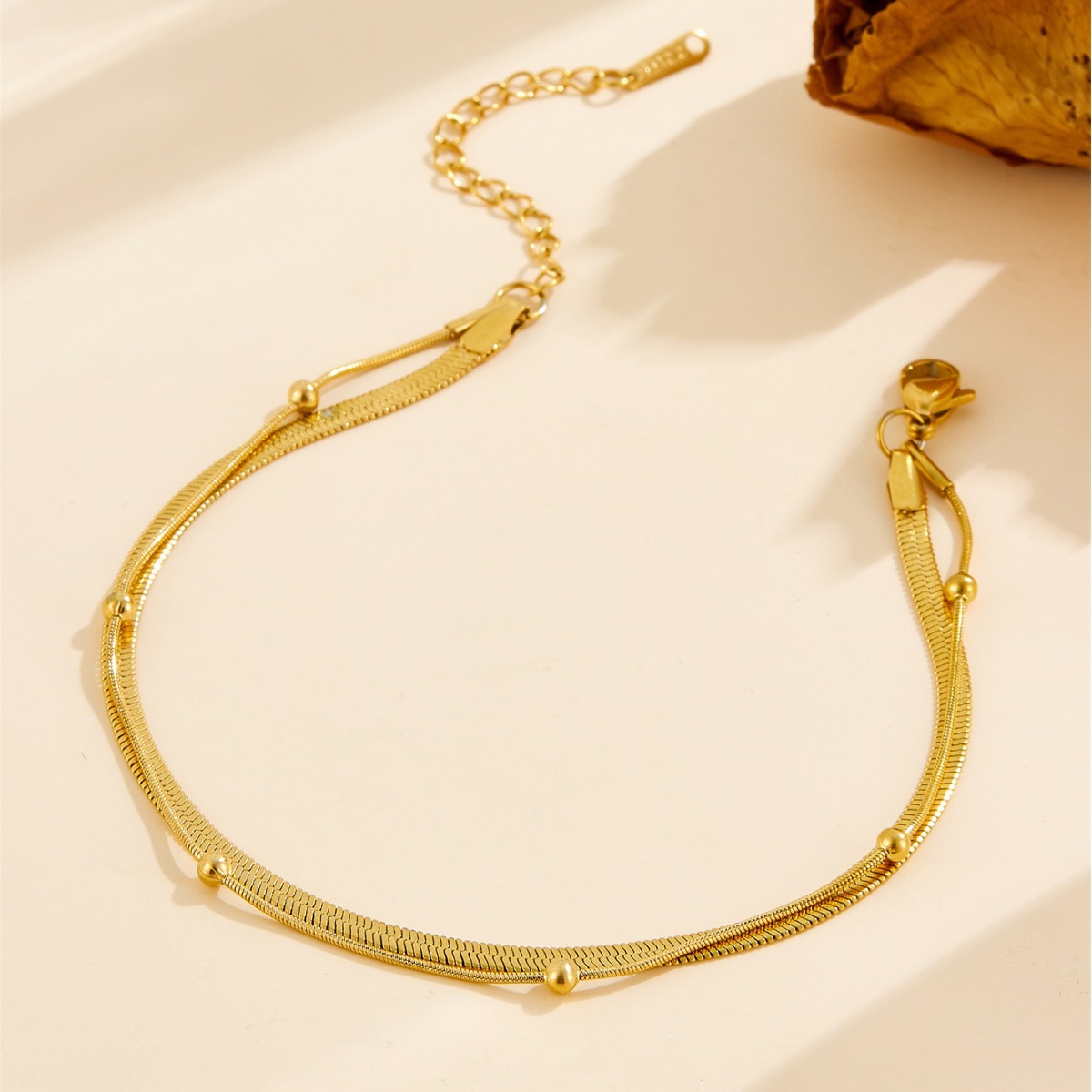 Retro court style niche design golden ball ball chain blade chain double-layer anklet clavicle chain jewelry wholesale