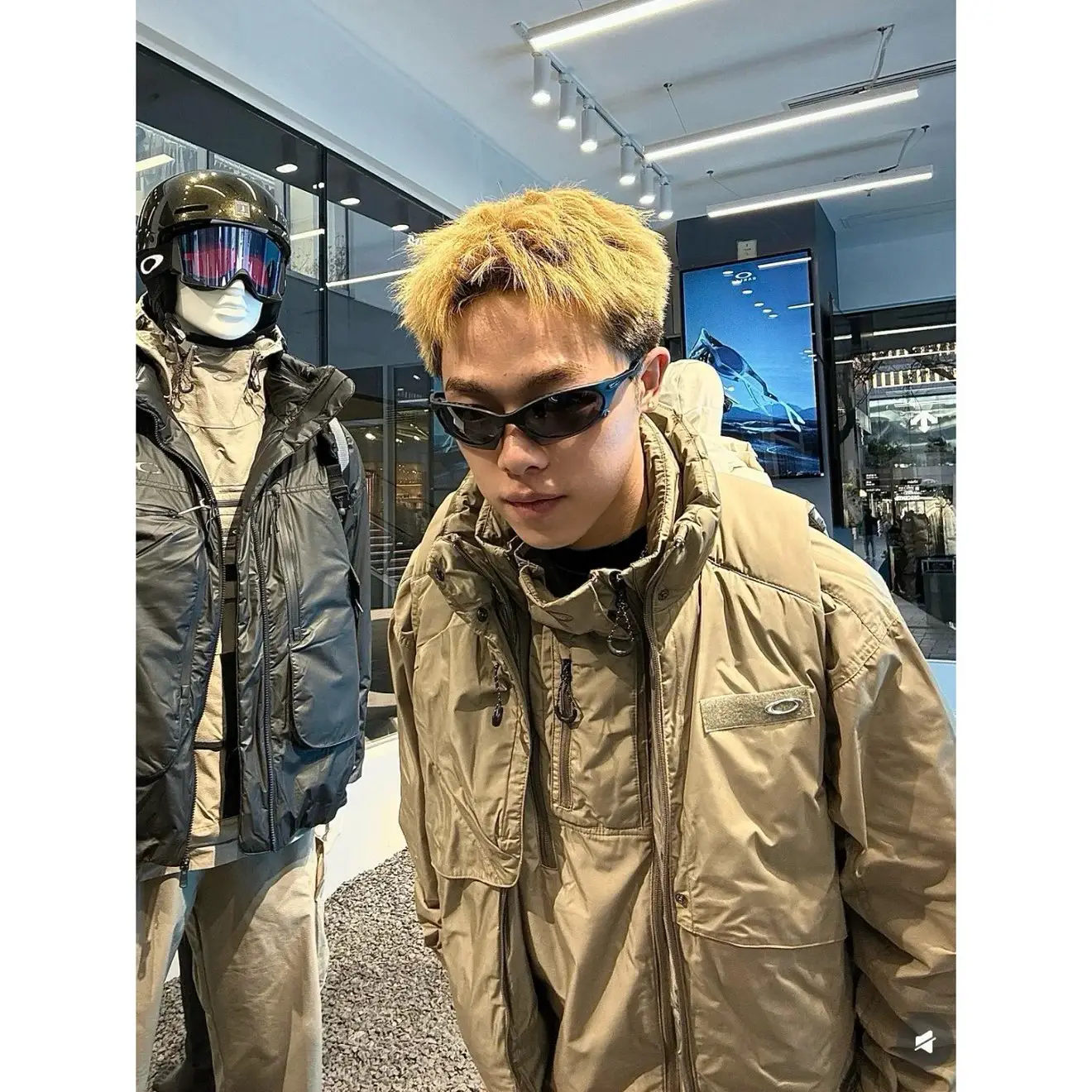Tactical Functional Oak Multi-Pocket Warm Double Zipper Outdoor Workwear Cotton Vest Jacket