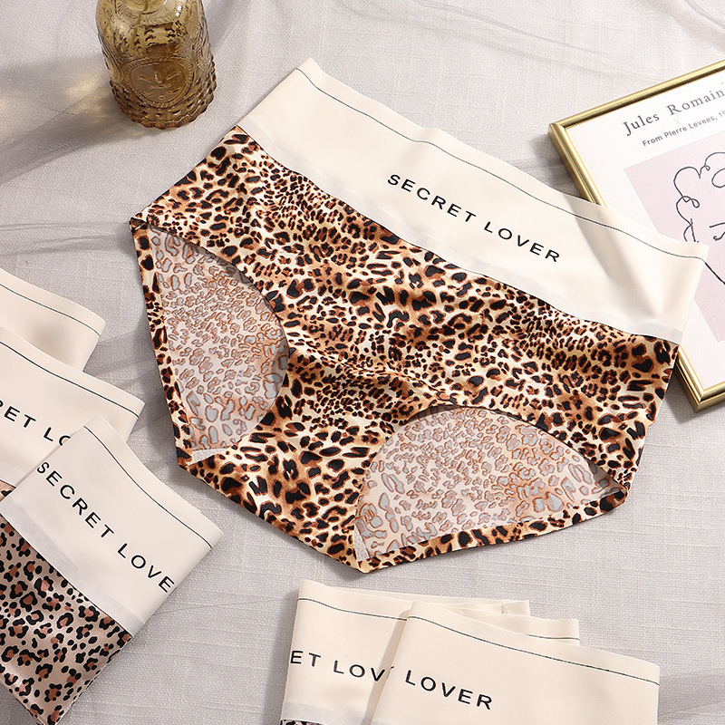 New Leopard print underwear women's seamless ultra-thin nude sense high waist ladies underwear antibacterial crotch sexy underwear wholesale