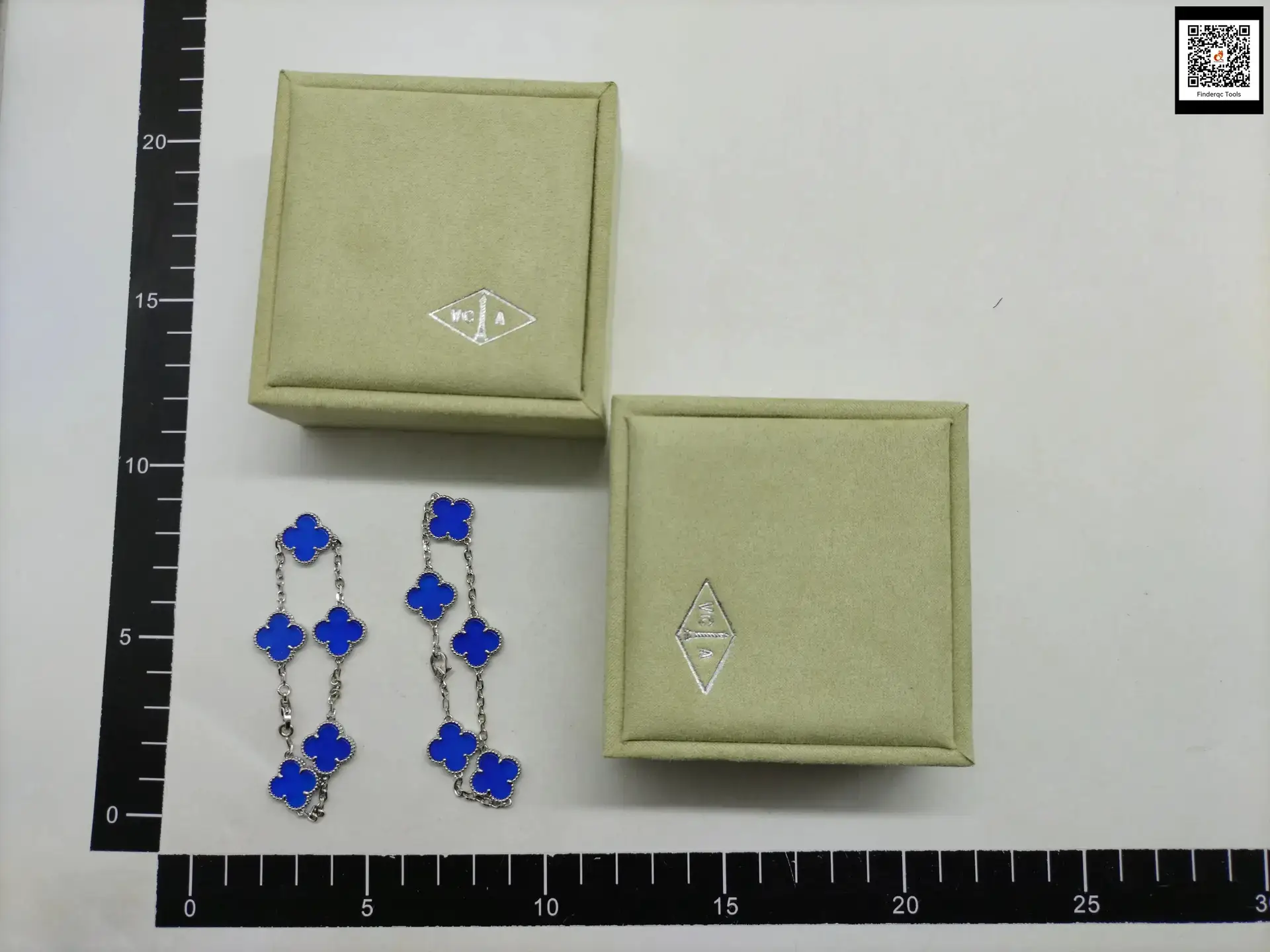 Van Cleef & Arpels Sweet Alhambra Bracelet Blue
