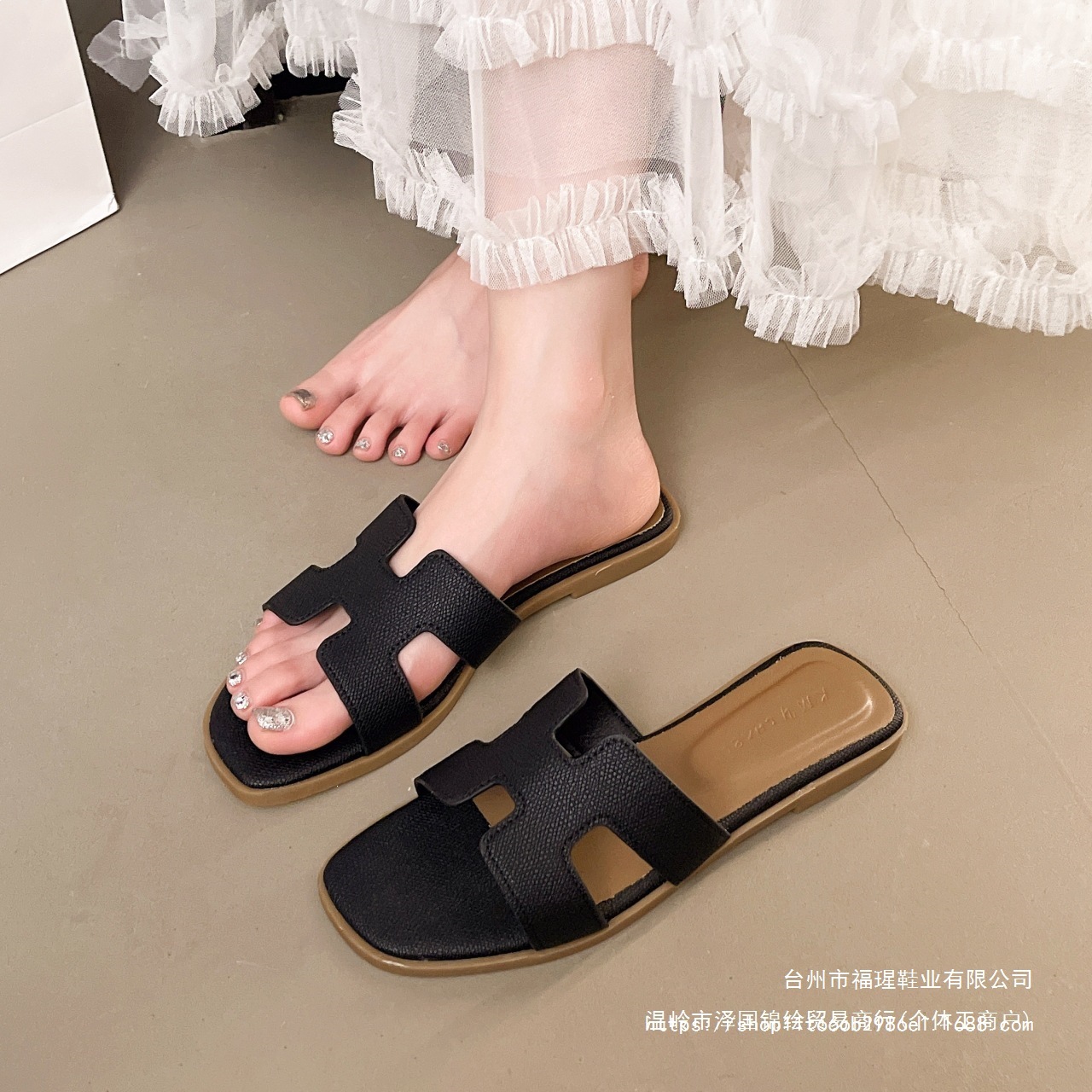 Cross-Border Large Size Candy-Colored Flat Slippers for Women 2025 Summer New Style Simple Casual Square-Toe Sandals for Women