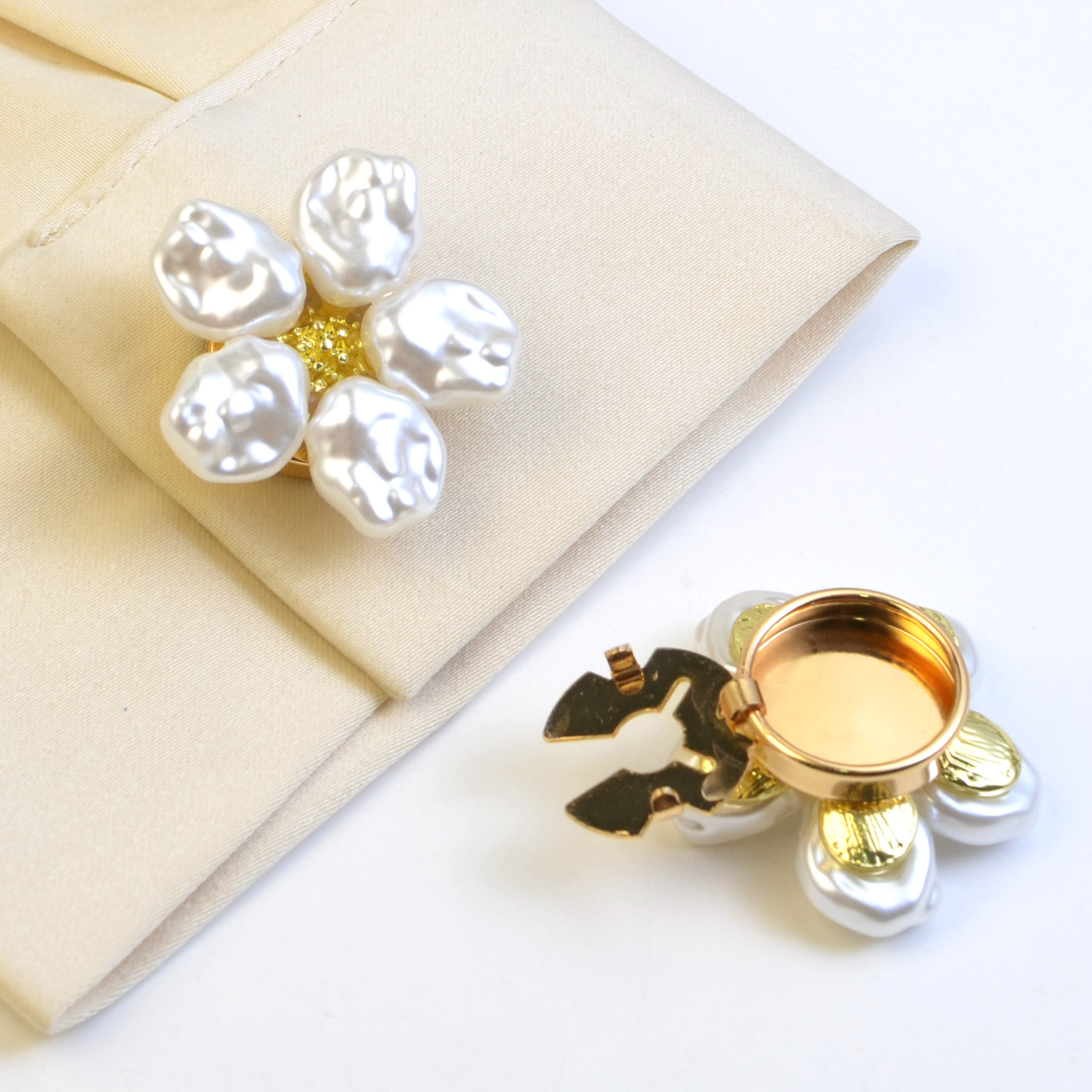 Button Cover Alloy Pearl Rhinestone Shirt Cufflink Button Cover Flower Collar Button Rhinestone Button Cover
