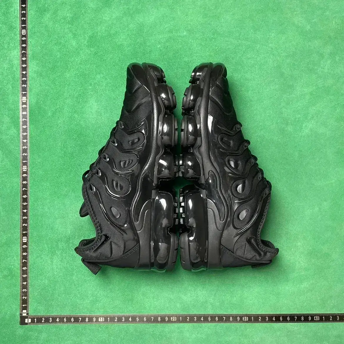 Nike Air VaporMax Plus Triple Black