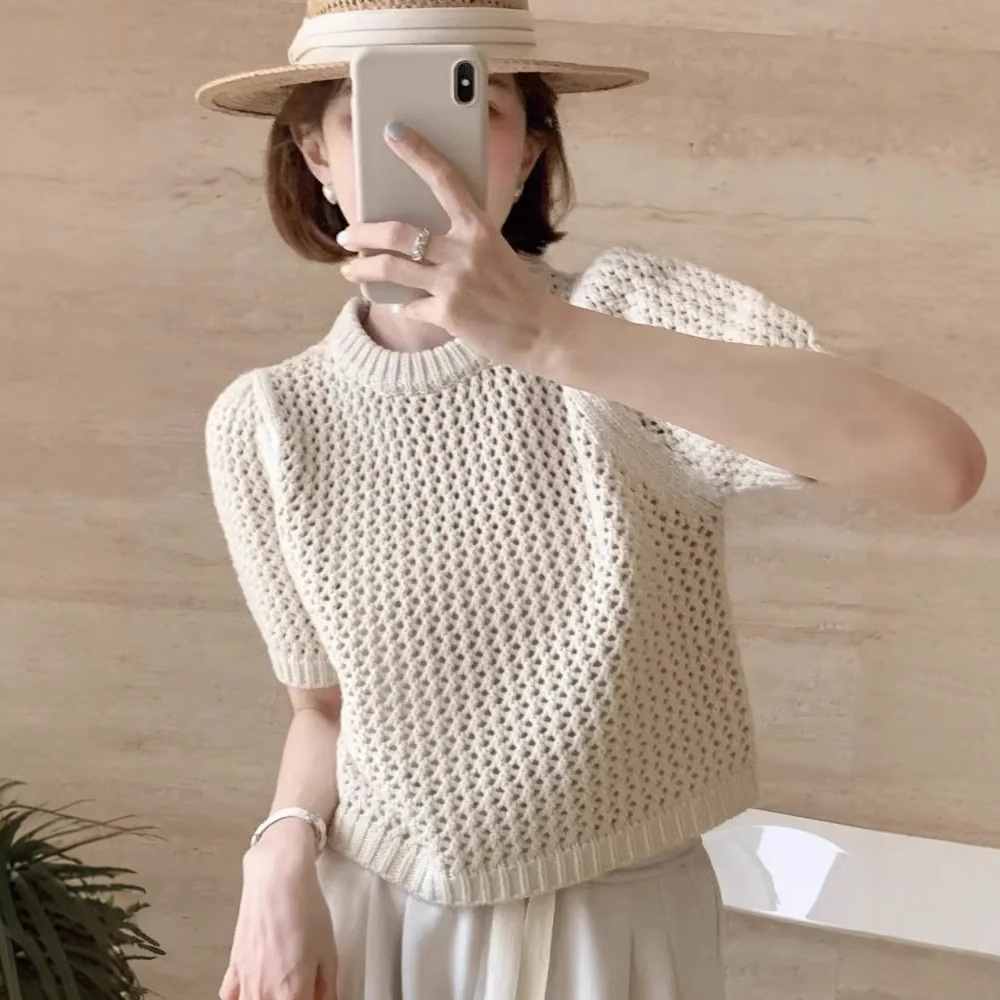 French-style Hollow-out Knitwear Women's Early Spring Summer High-end Design Sense Niche Slim-fit Western-style Age-reducing Top