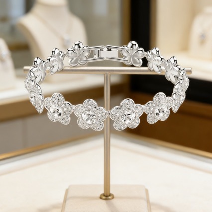 Ariana Series Flower Necklace, Swarovski Crystal Bracelet, Full Diamond Earrings, Clavicle Chain, Cross-Border Hot-Selling Items Foto QC de 1688 na Qualit.ly