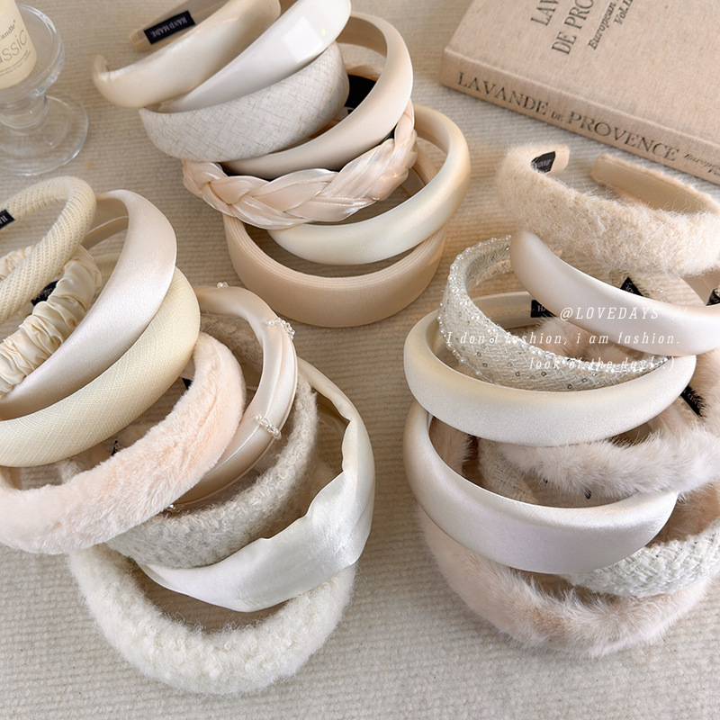 Beige Cream Headband with Wide Edges, Popular on Social Media, High Cranial Pressure Hair Clip, Versatile for Going Out, Trendy and Fashionable Hair Accessory Headband