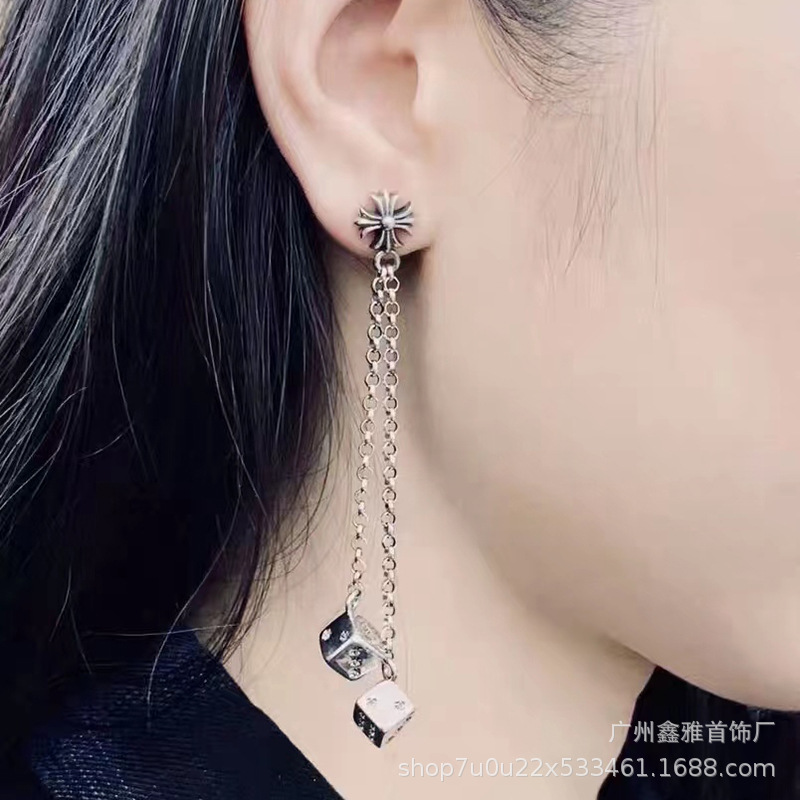 CH Croda New Retro Old Cross Dice Earrings Fashion Hip Hop Trend Internet Celebrity Same Earrings